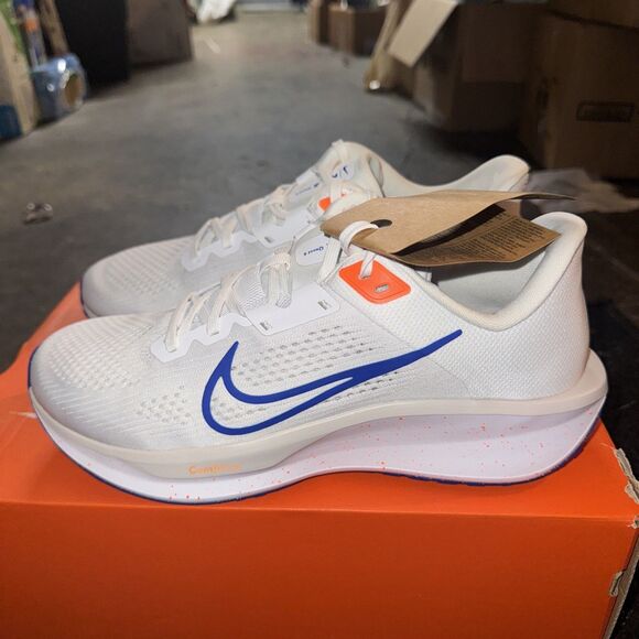 Nike Quest 6 Running Shoes Lightweight Comfort Sneakers White Blue Womens 11 - Picture 3 of 7